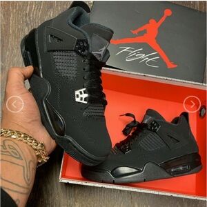 Jordan Men's Black Sneakers